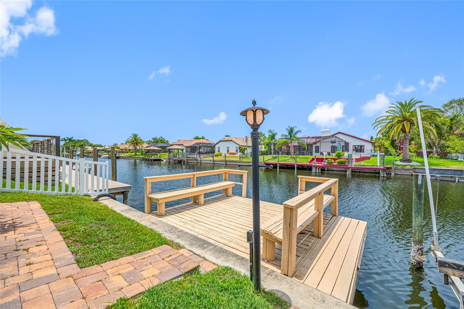 Listing photo id 62 for 5816 Dory Way
