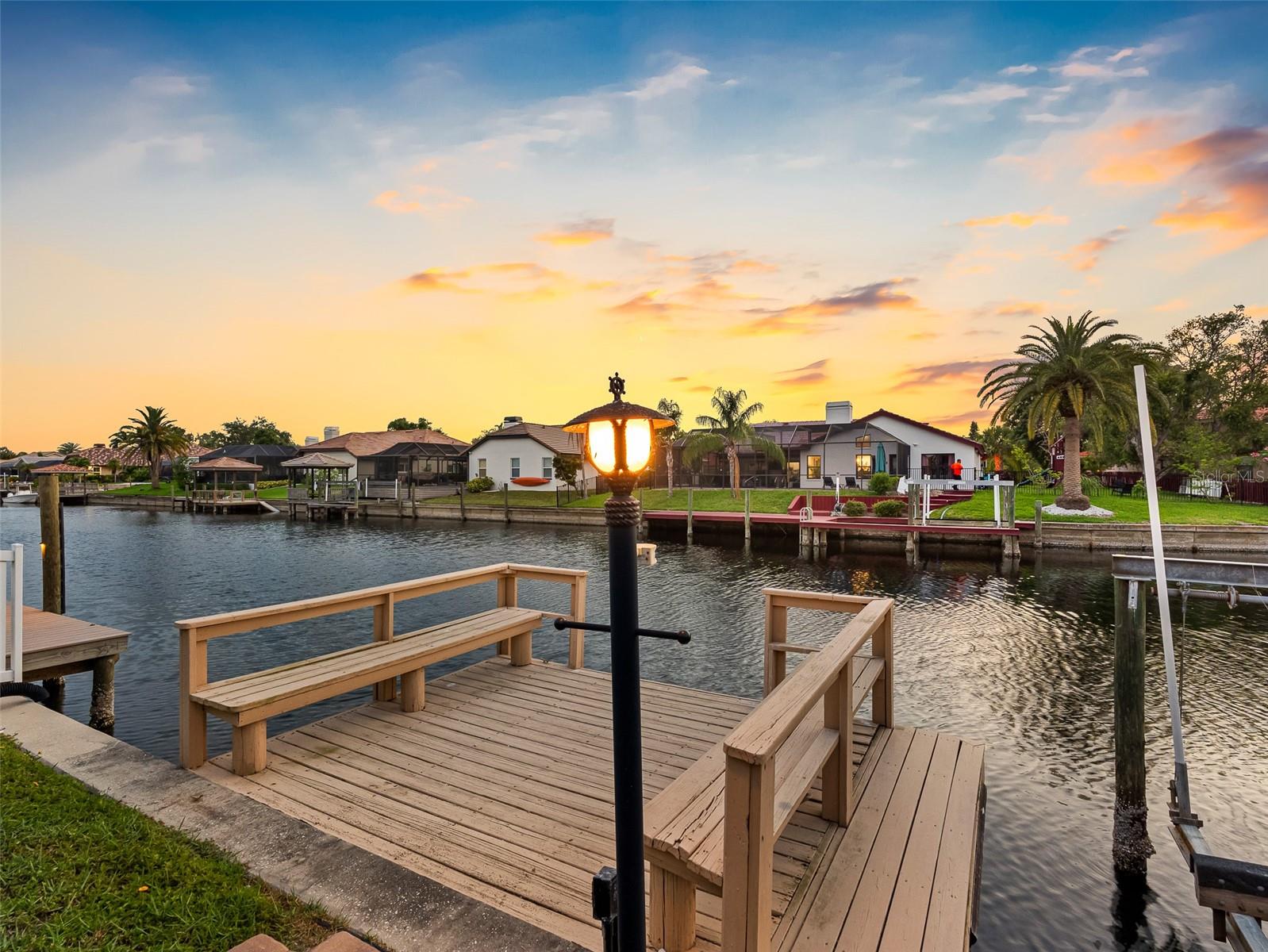 Listing photo id 66 for 5816 Dory Way