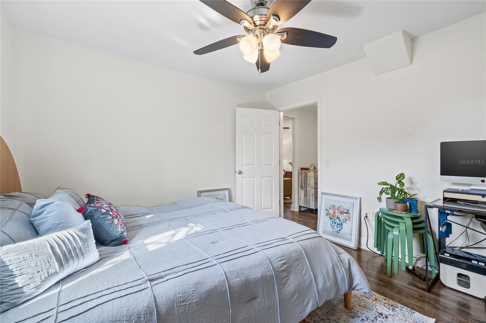 Image 22 of 36 For 5105 11th Street