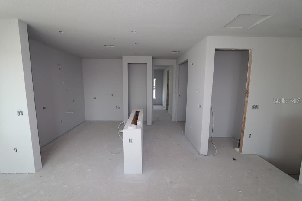 Image 5 of 15 For 1631 Springwell Lane