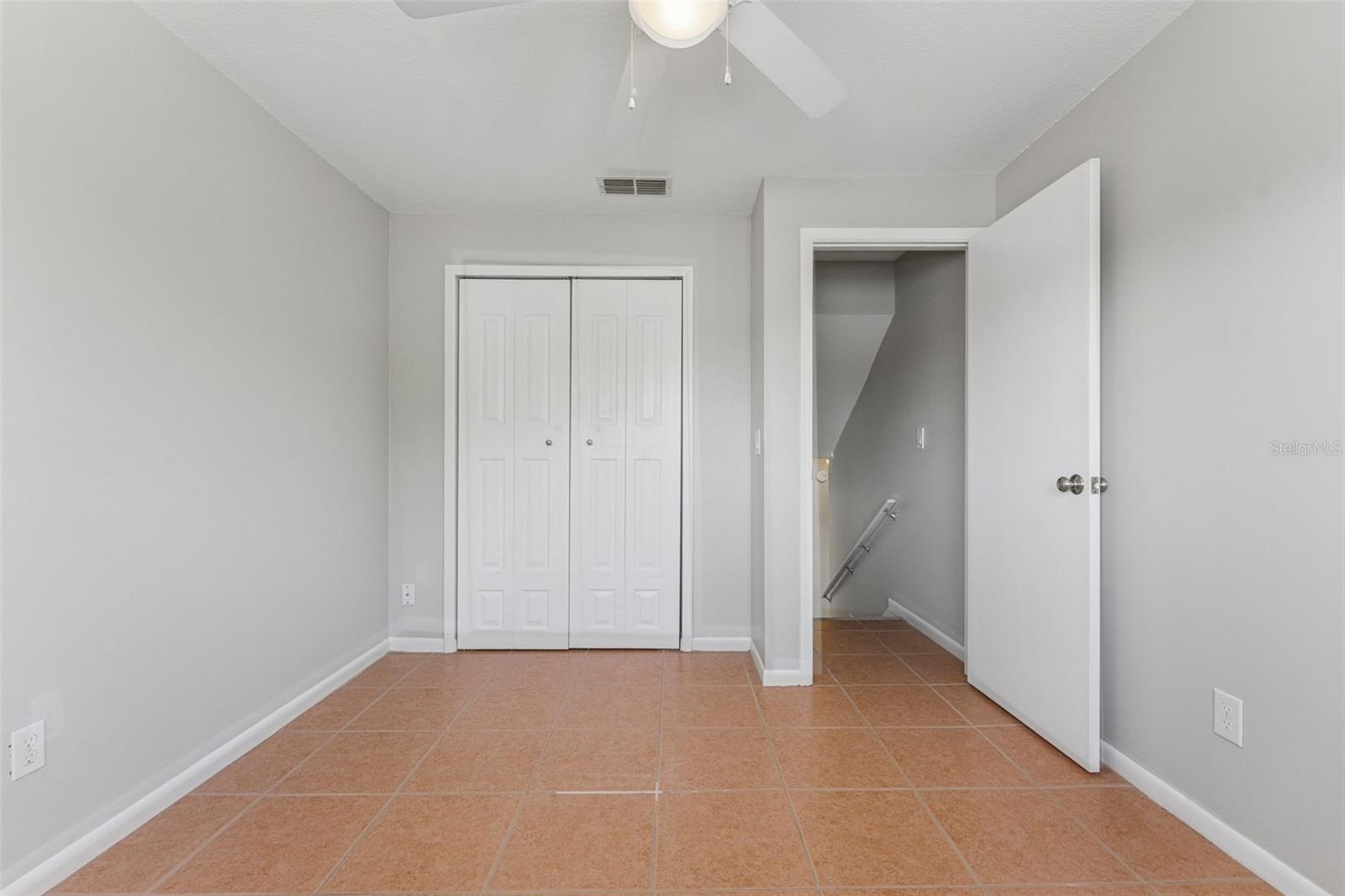Image 17 of 25 For 581 Oceanview Avenue