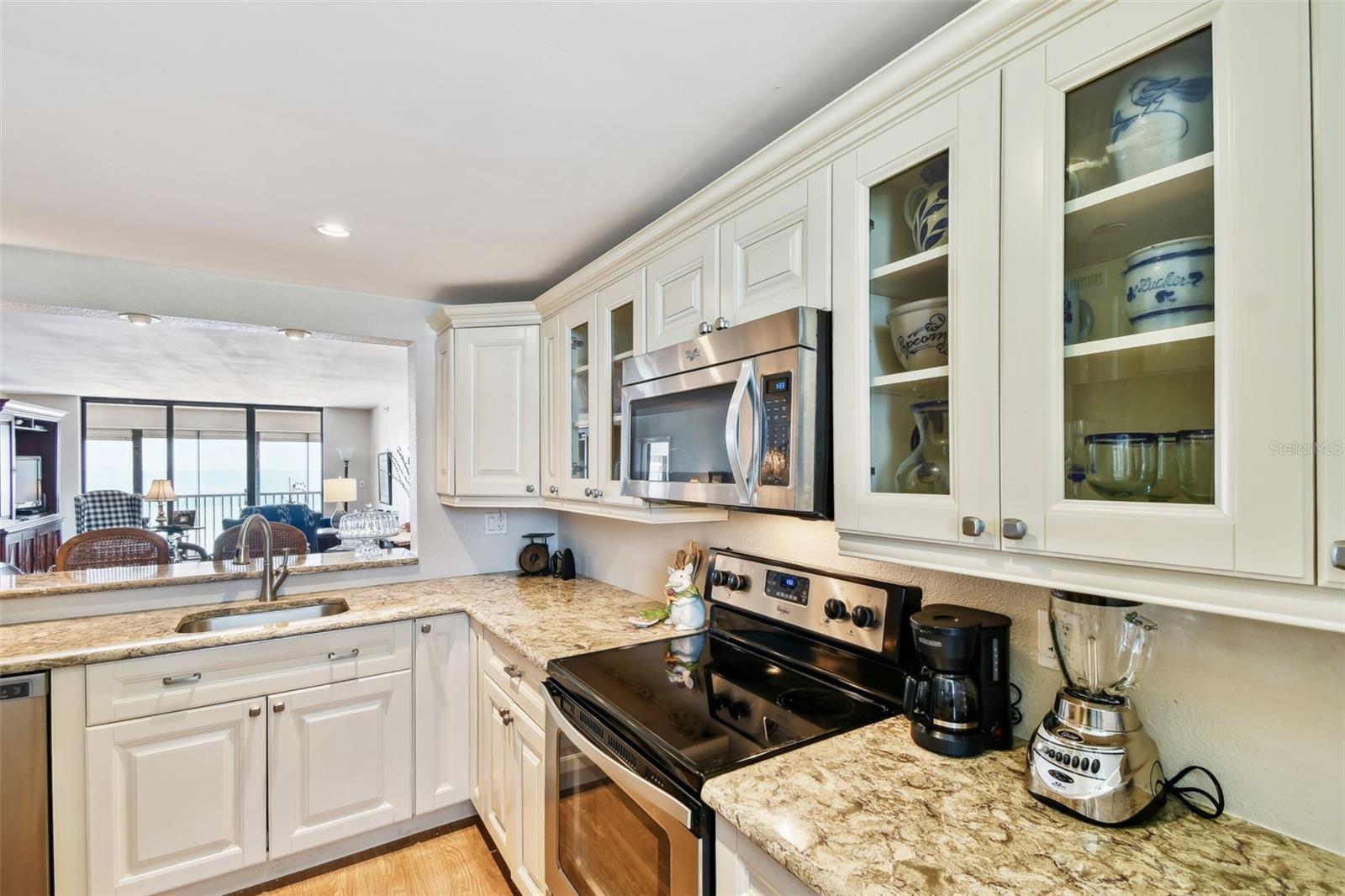 Image 11 of 59 For 14900 Gulf Boulevard 212