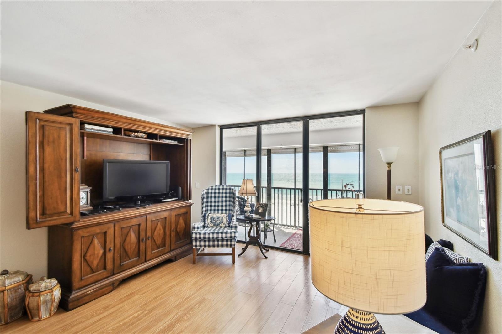 Image 17 of 59 For 14900 Gulf Boulevard 212