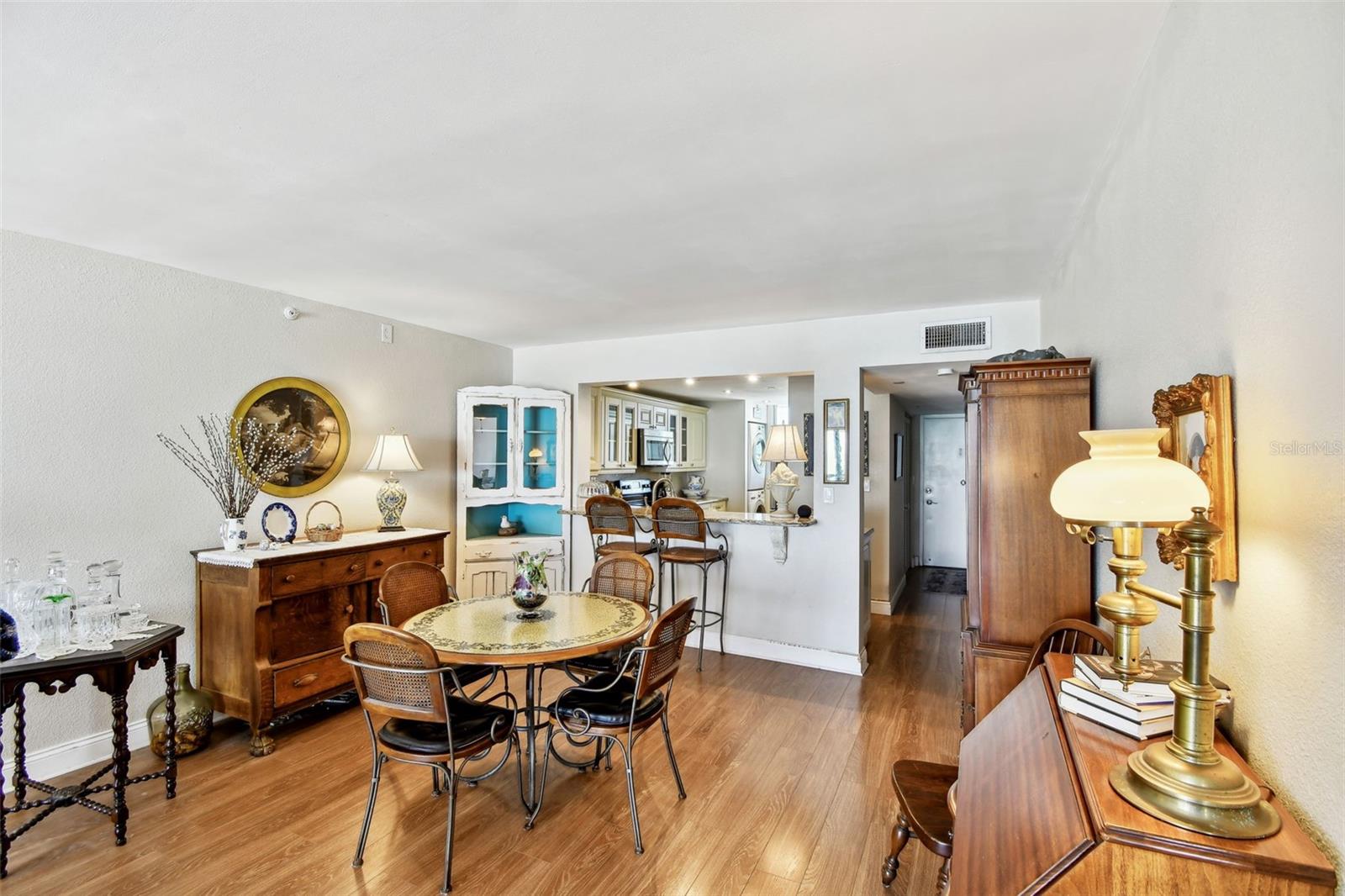 Image 18 of 59 For 14900 Gulf Boulevard 212