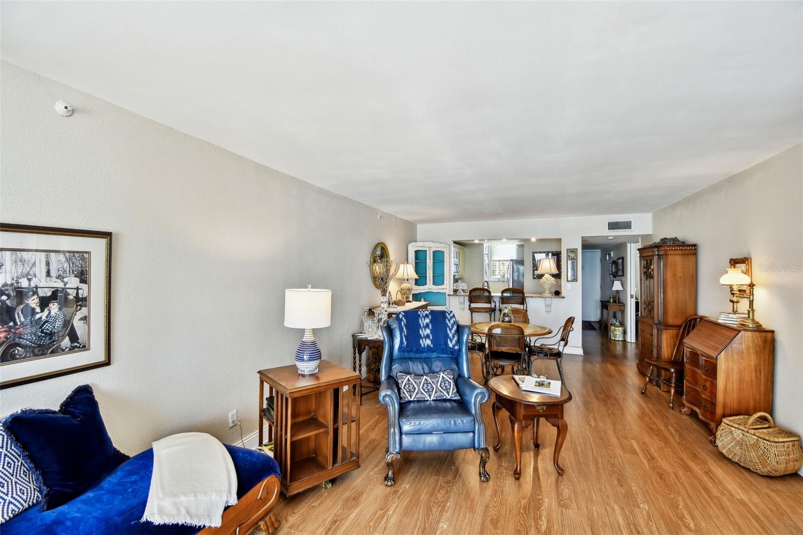 Image 21 of 59 For 14900 Gulf Boulevard 212