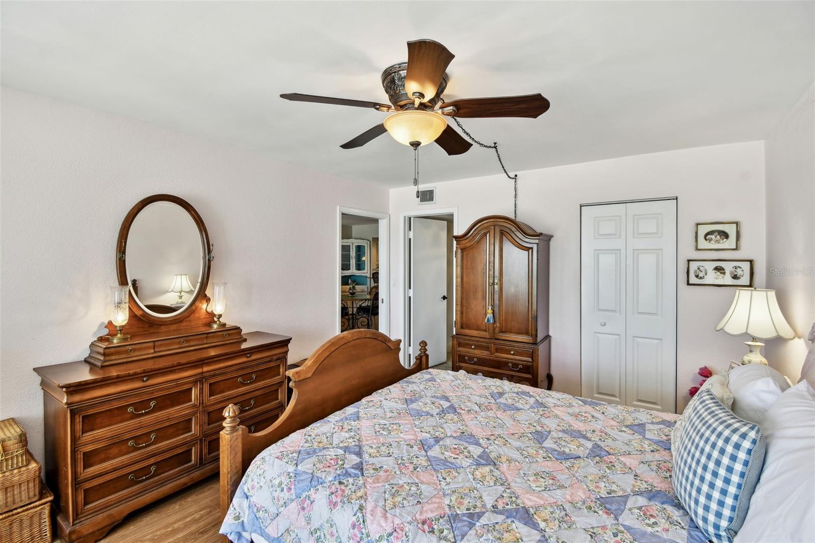 Image 24 of 59 For 14900 Gulf Boulevard 212