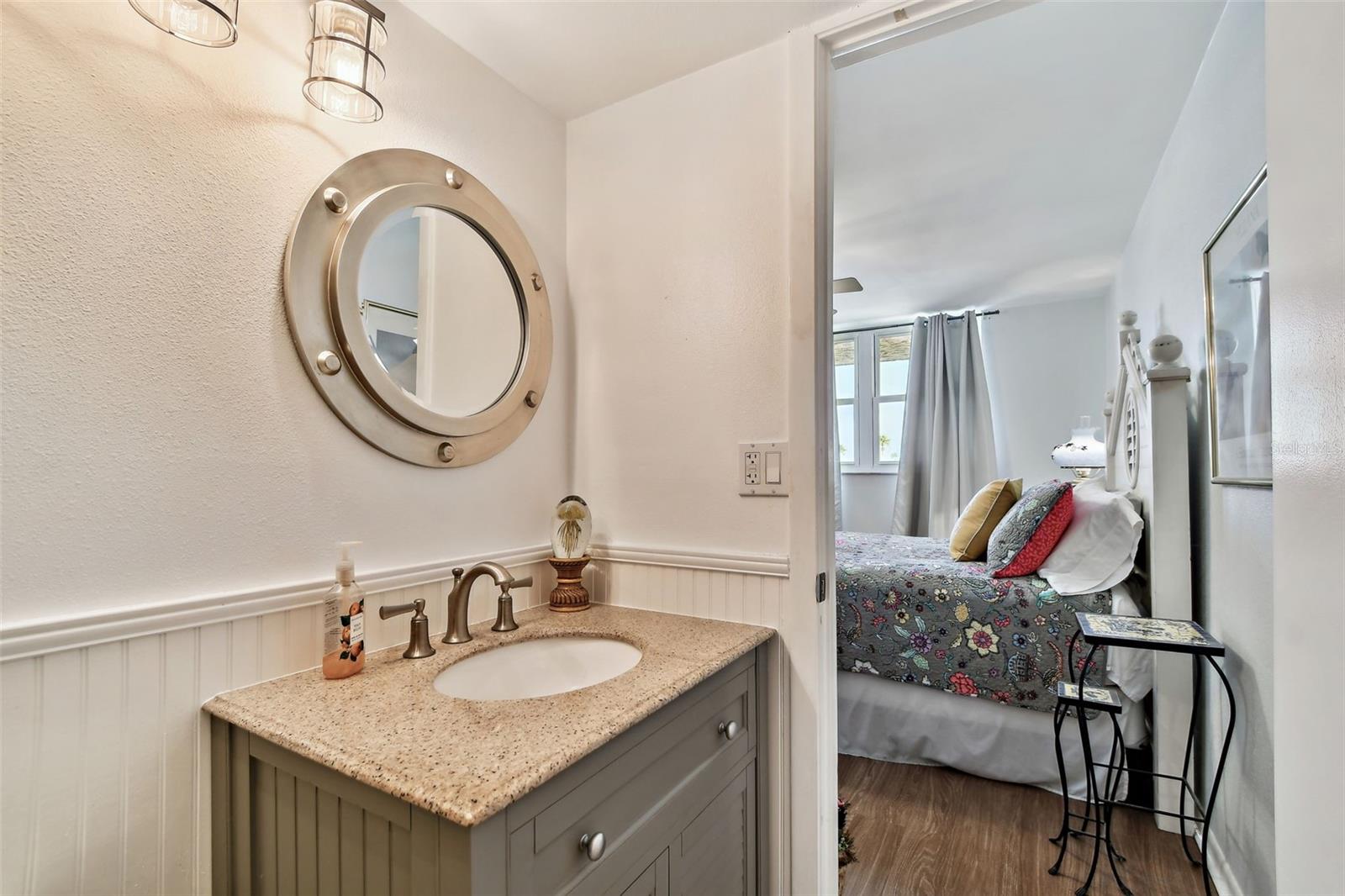 Image 34 of 59 For 14900 Gulf Boulevard 212