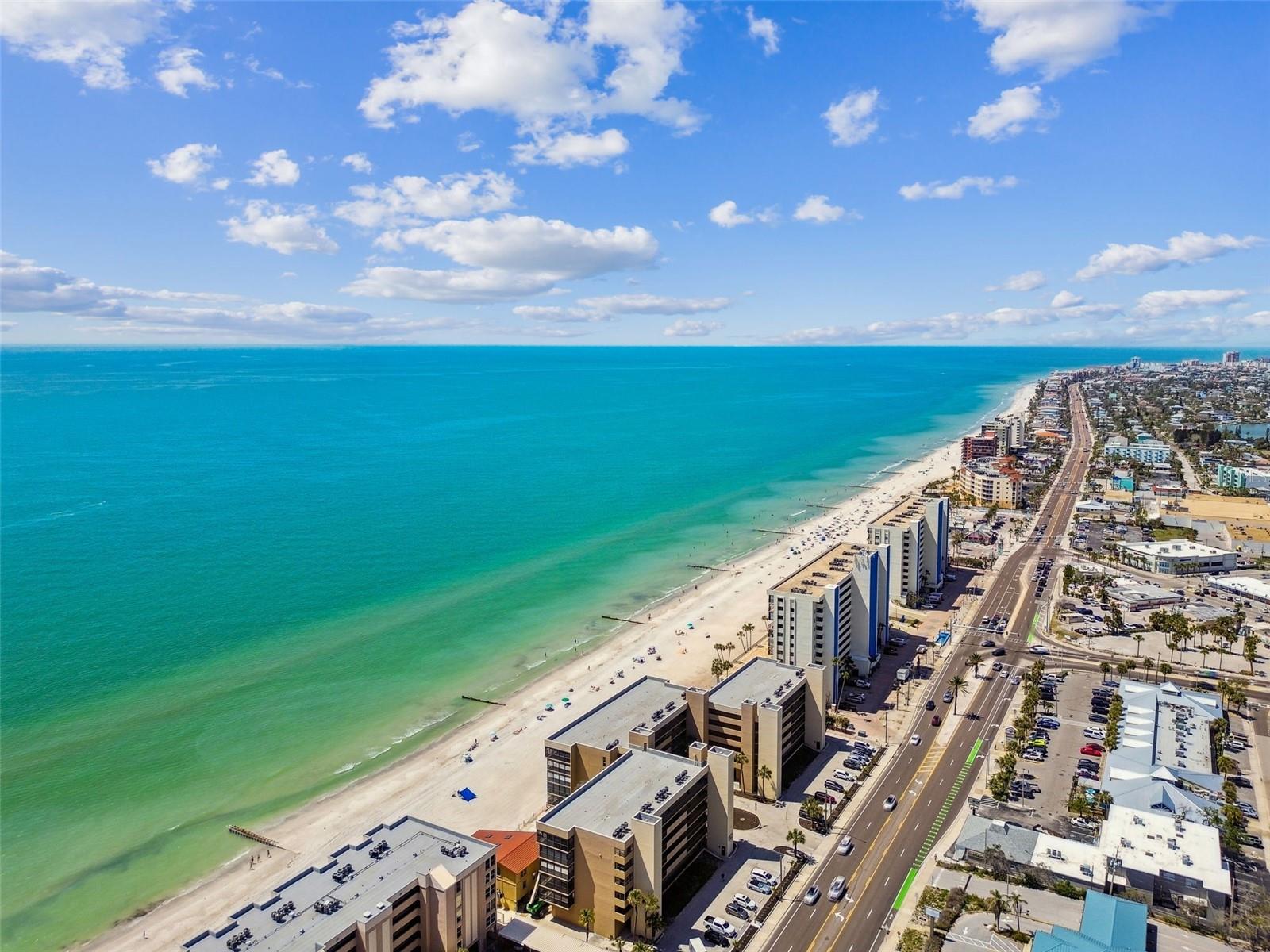 Image 53 of 59 For 14900 Gulf Boulevard 212