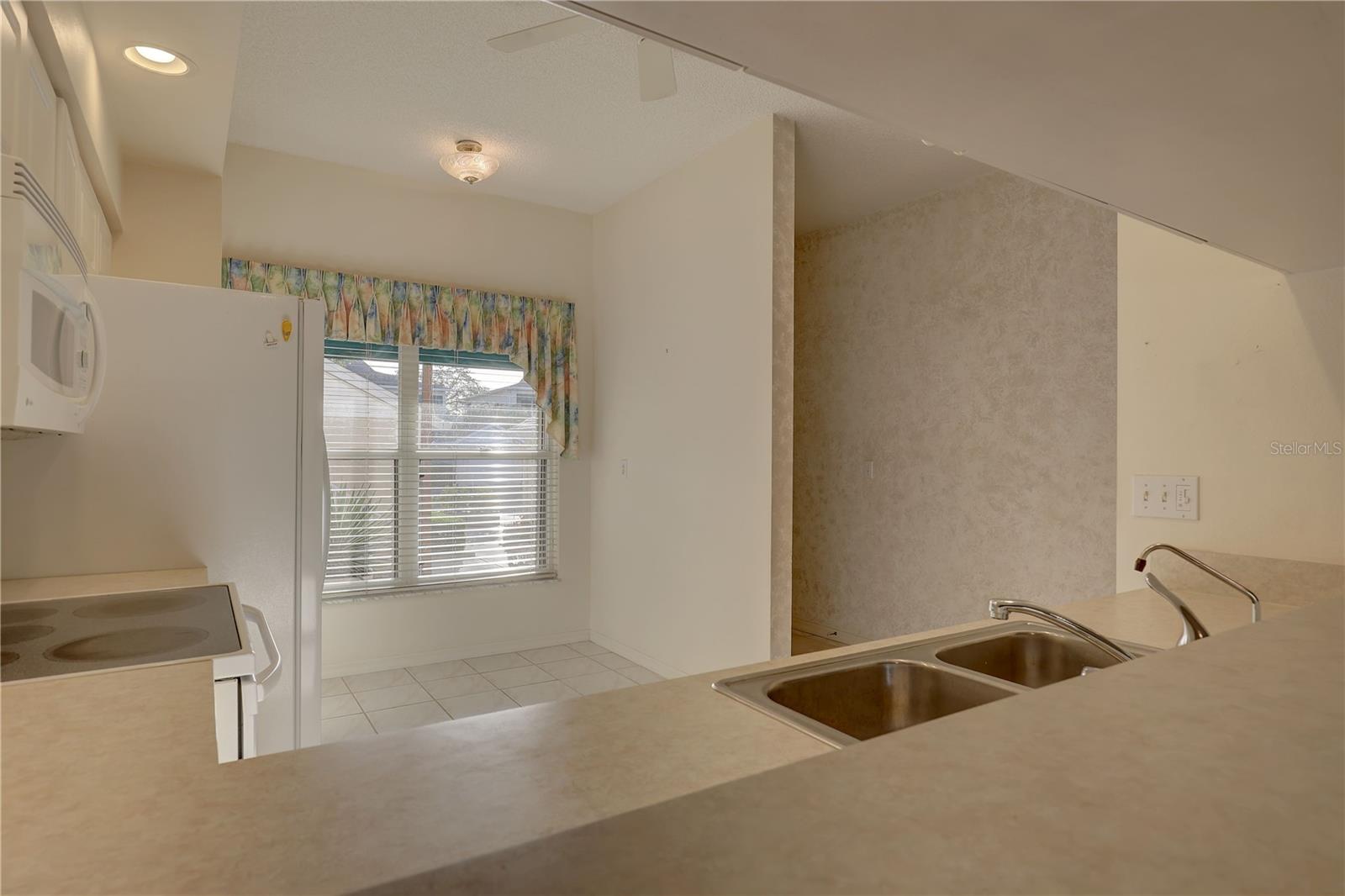 Image 11 of 45 For 6330 99th Way N 14f