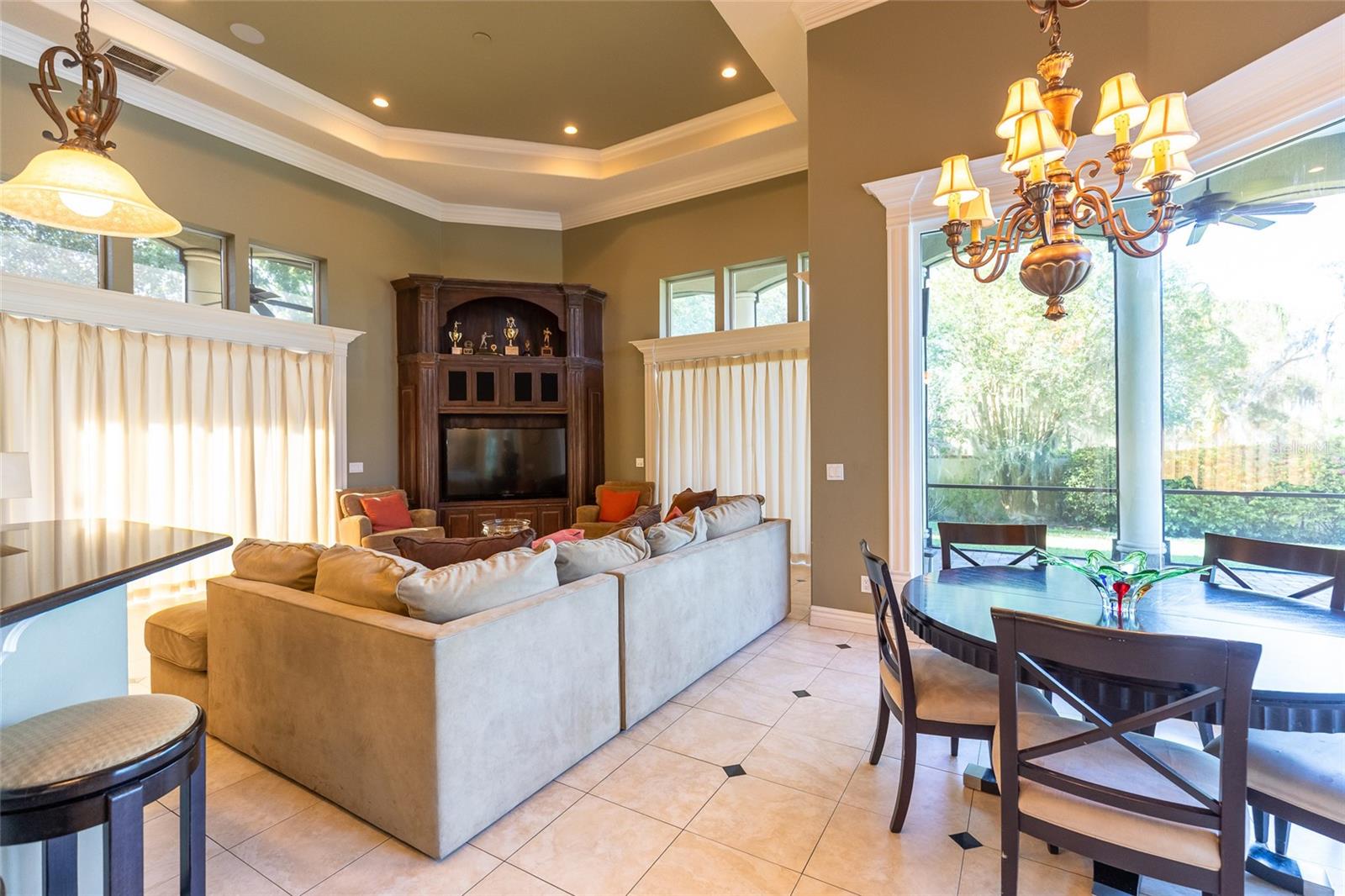 Image 17 of 41 For 2660 Wyndsor Oaks Way