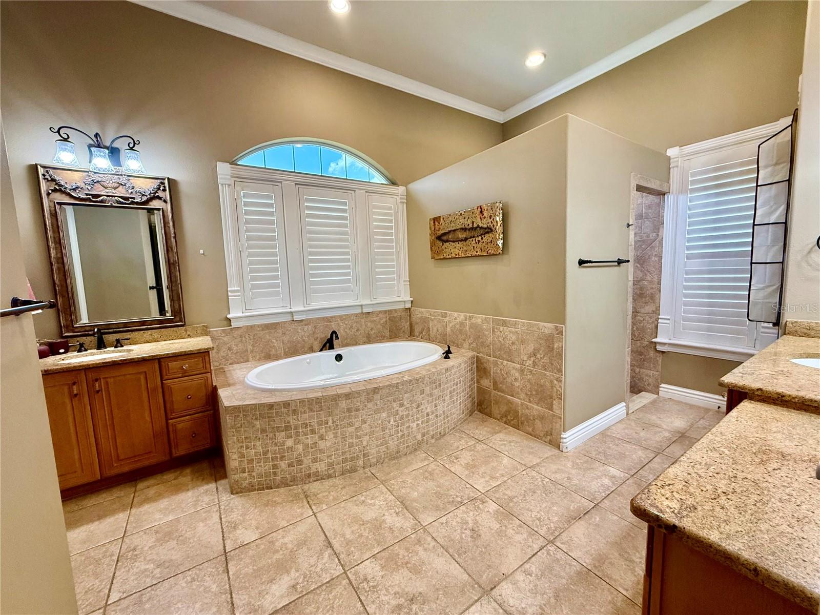 Image 24 of 41 For 2660 Wyndsor Oaks Way