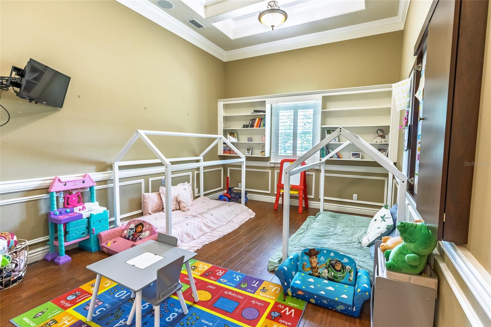 Image 32 of 41 For 2660 Wyndsor Oaks Way