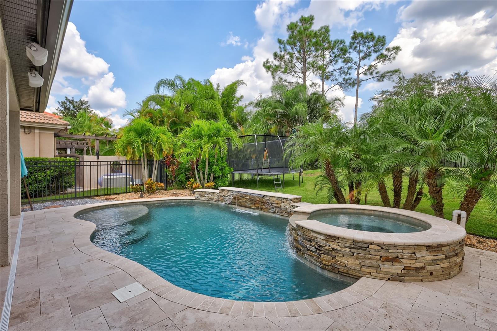 Image 33 of 54 For 11624 Bristol Chase Drive