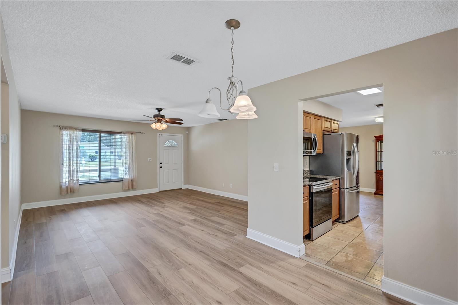 Image 16 of 70 For 2961 Briar Cliff Drive