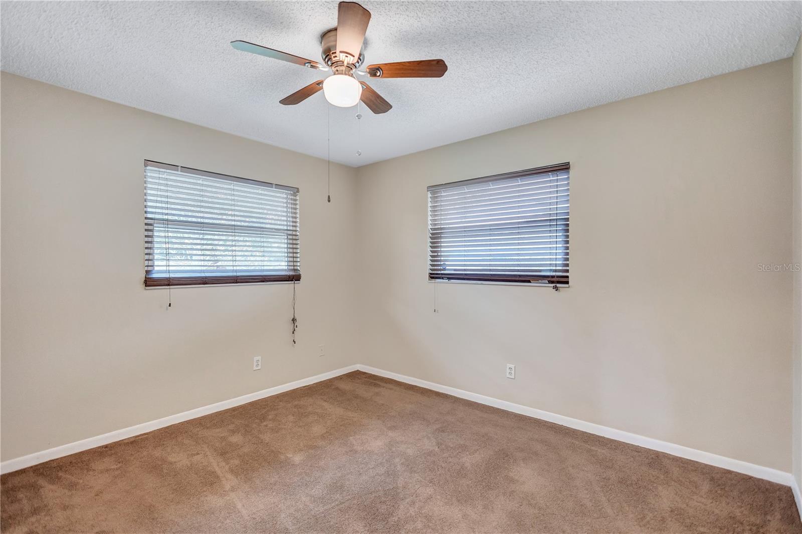 Image 20 of 70 For 2961 Briar Cliff Drive