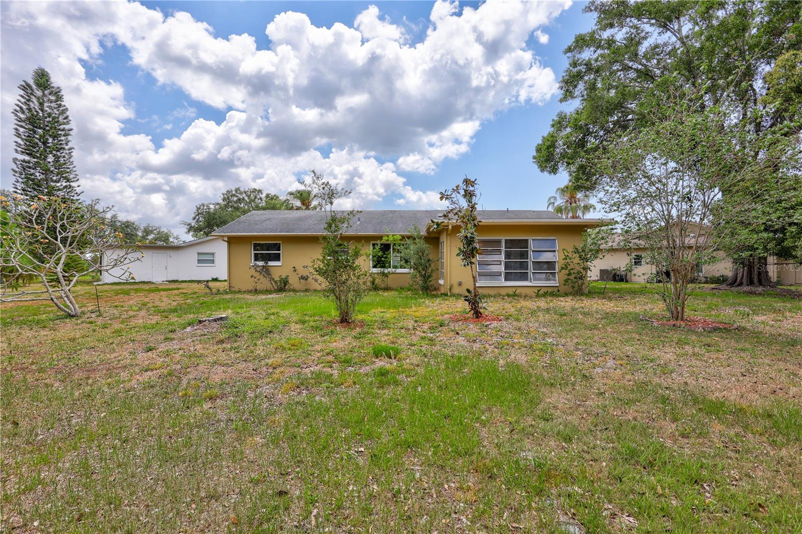 Image 38 of 70 For 2961 Briar Cliff Drive