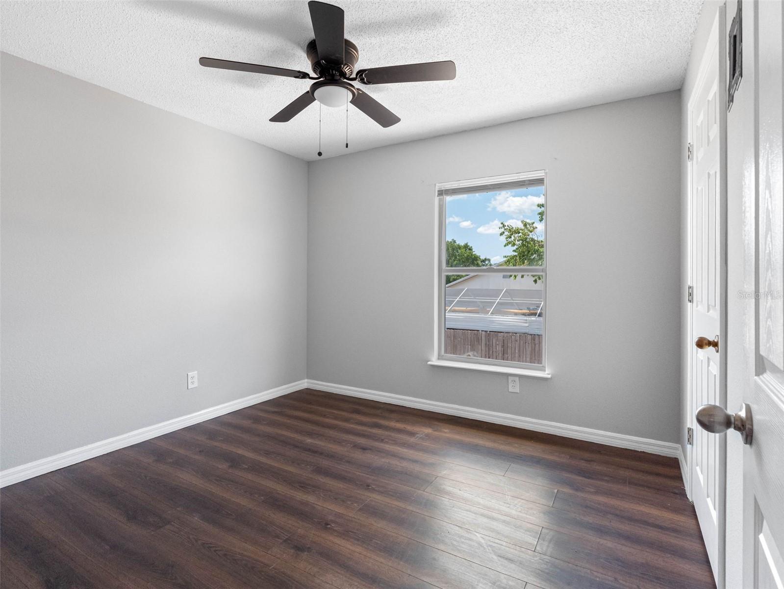 Image 35 of 67 For 908 Stallion Way