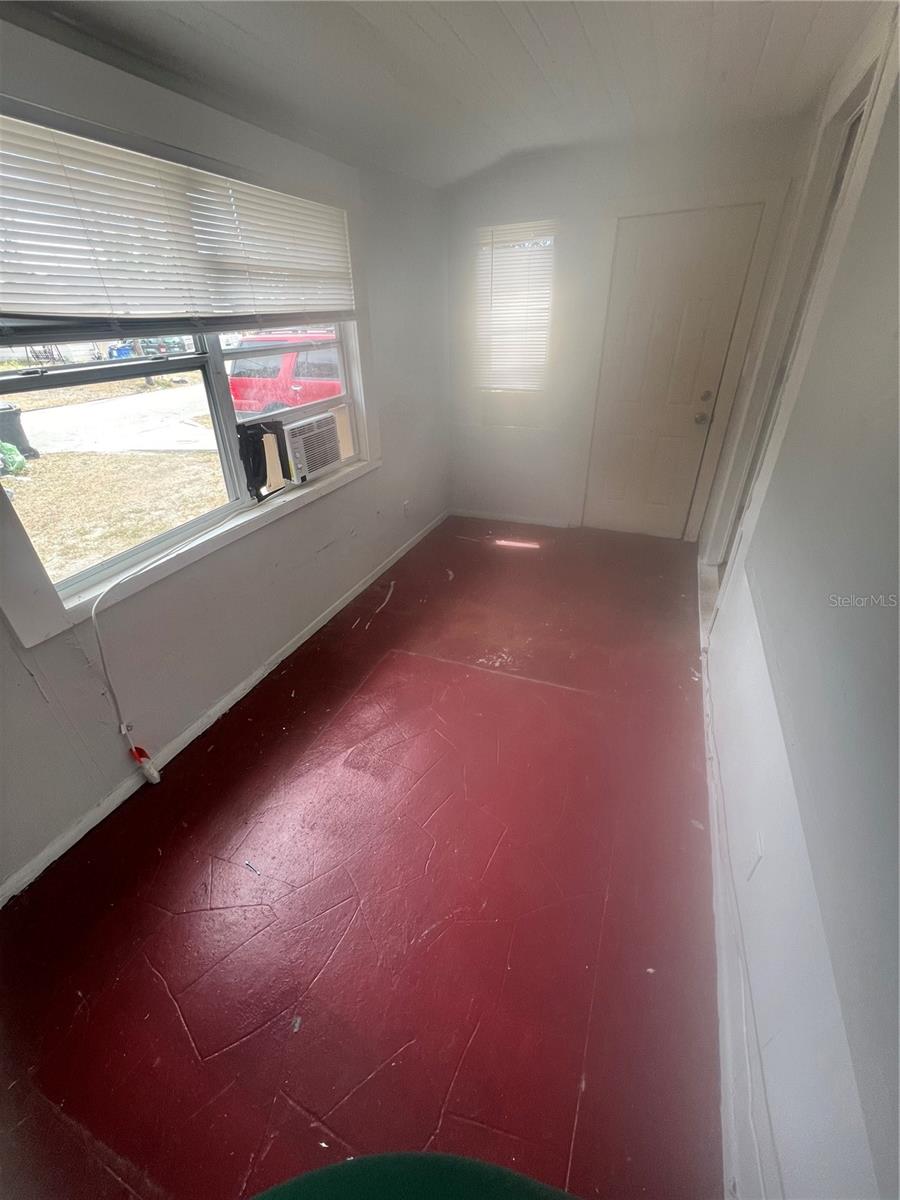Image 7 of 9 For 1515 13th Avenue S