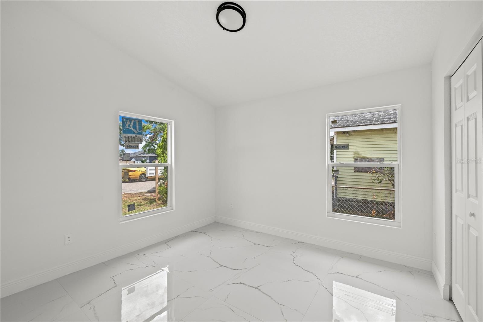 Image 14 of 39 For 3803 Curtis Street