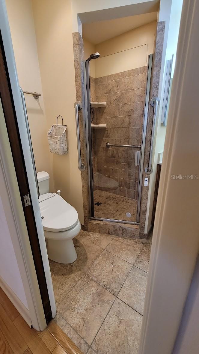 Image 12 of 39 For 7336 20th Street N