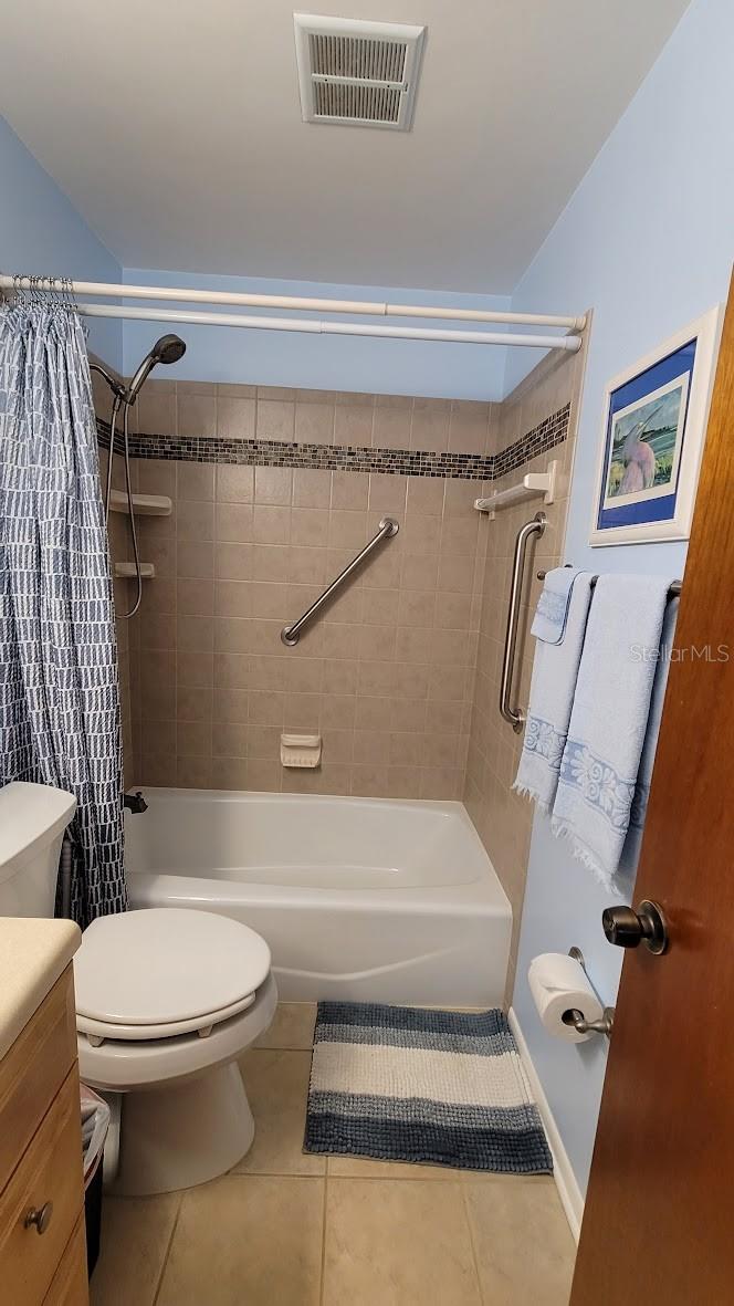 Image 18 of 39 For 7336 20th Street N