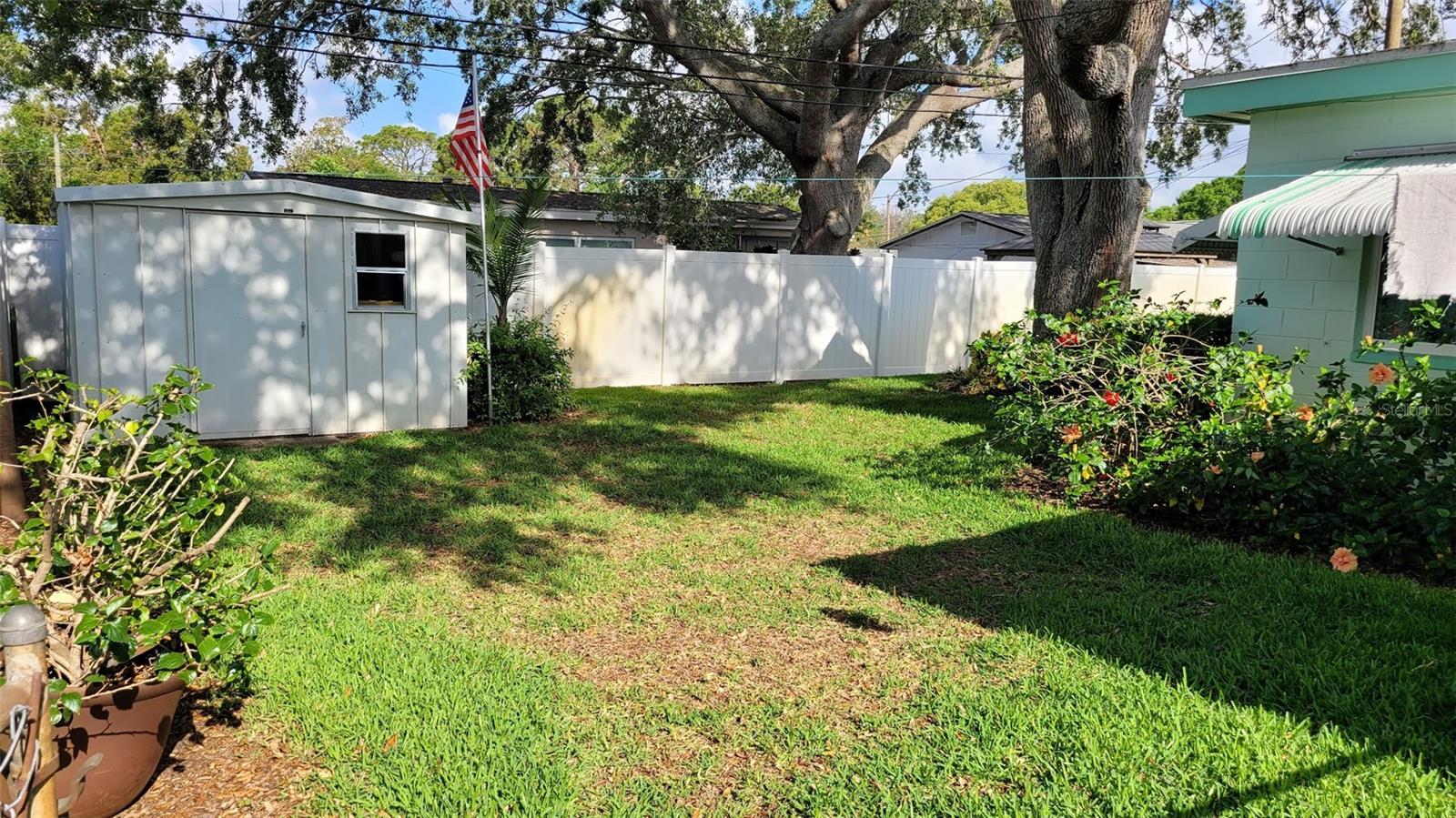 Image 30 of 39 For 7336 20th Street N