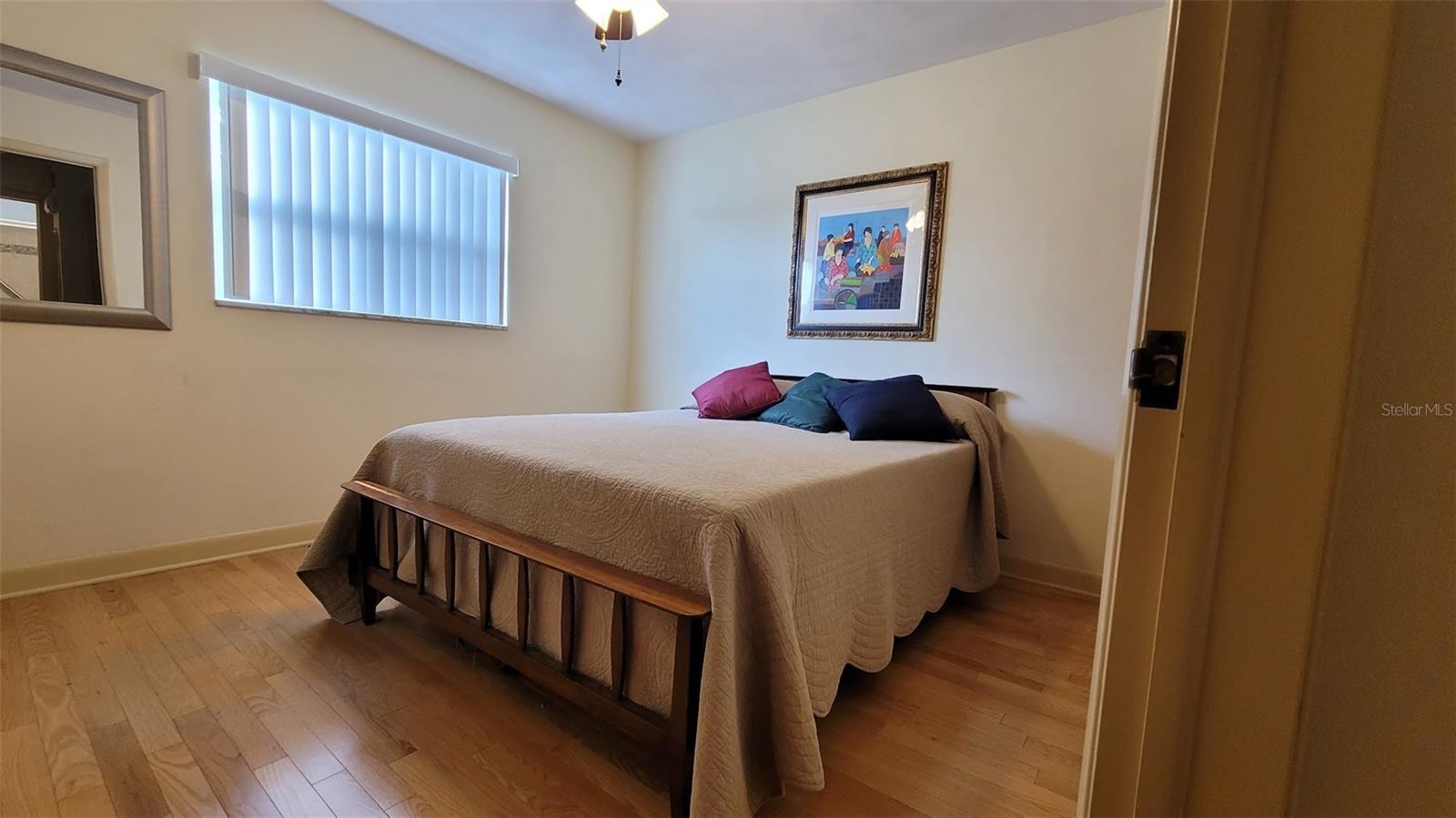 Image 9 of 39 For 7336 20th Street N