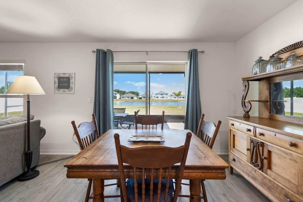 Image 11 of 61 For 718 Tidal Rock Avenue