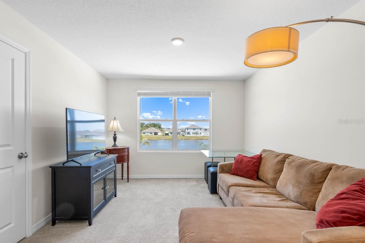Image 29 of 61 For 718 Tidal Rock Avenue