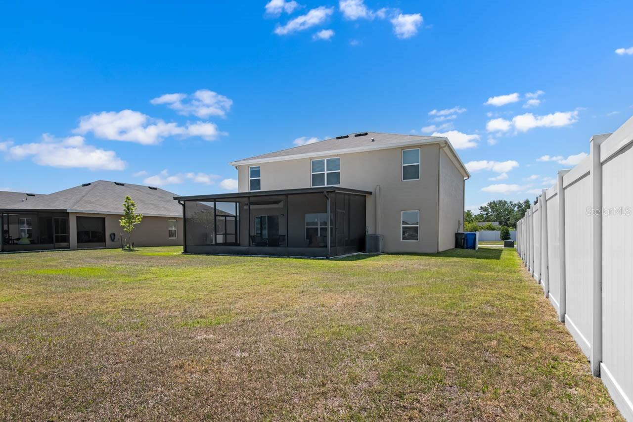 Image 37 of 61 For 718 Tidal Rock Avenue