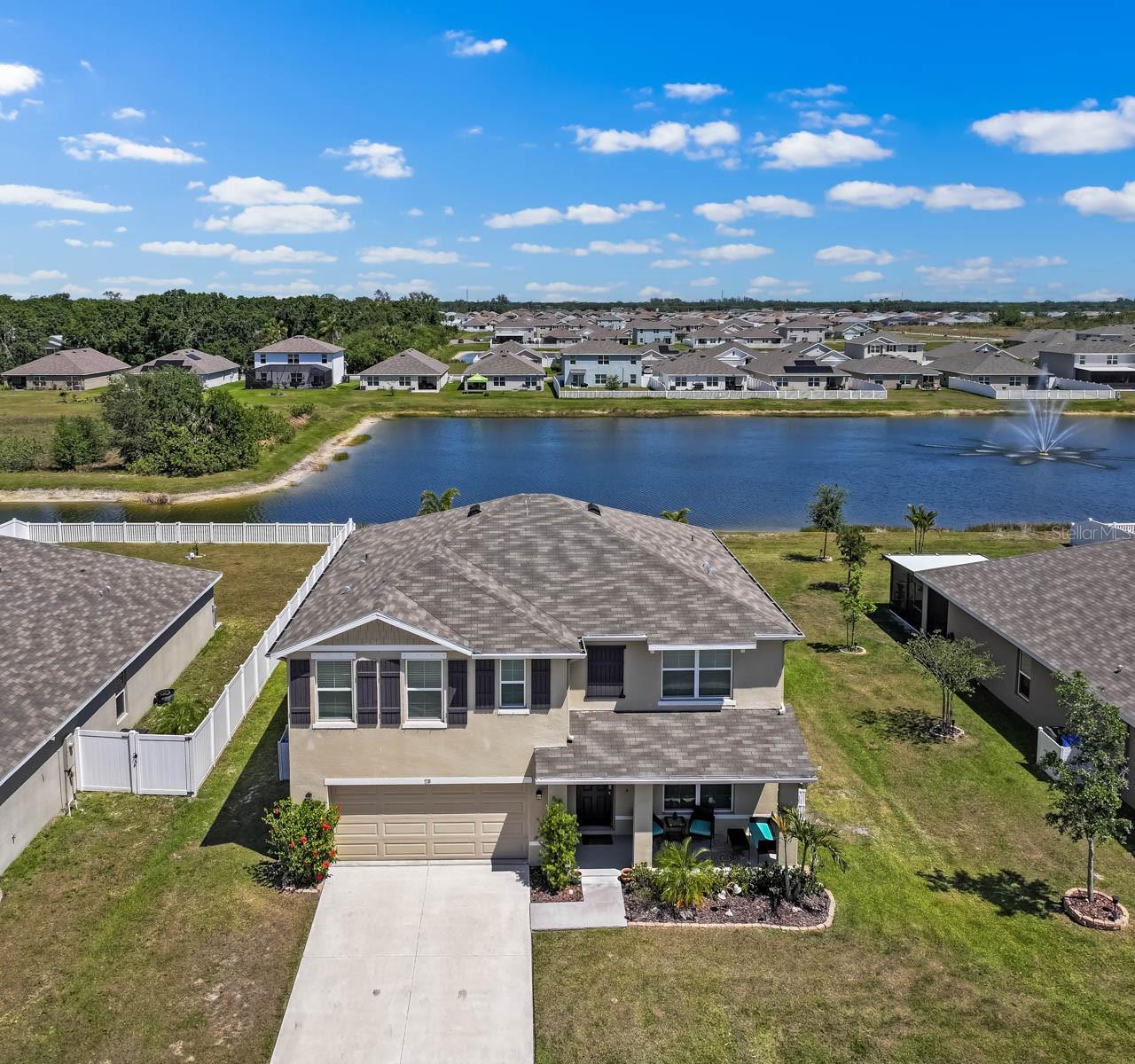 Image 42 of 61 For 718 Tidal Rock Avenue