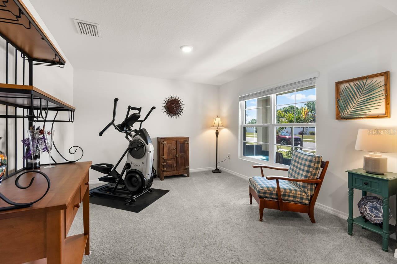 Image 5 of 61 For 718 Tidal Rock Avenue