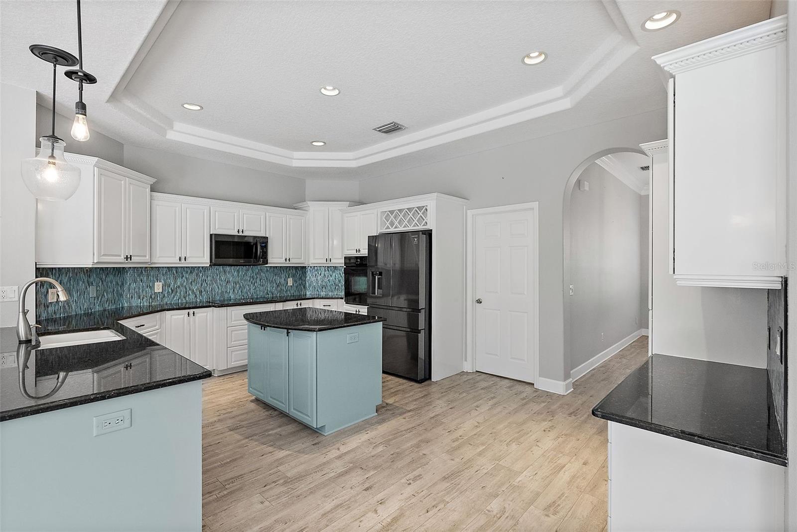 Image 11 of 53 For 7314 Hunt Club Lane