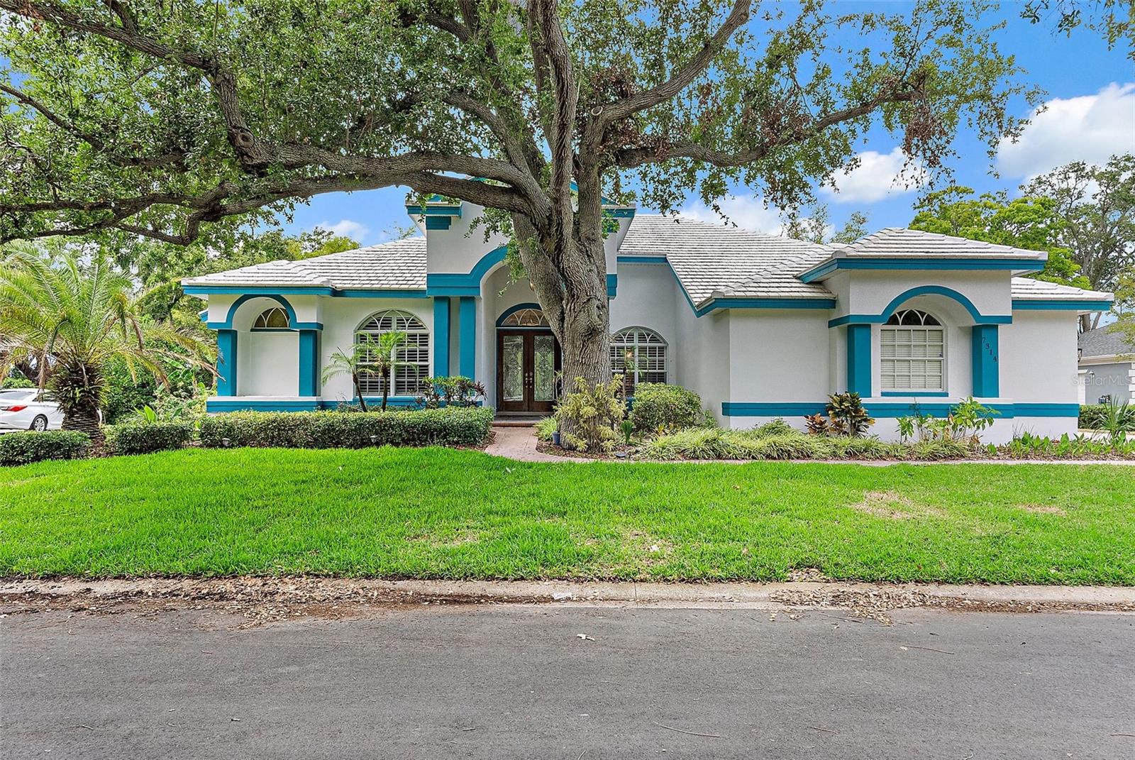Image 2 of 53 For 7314 Hunt Club Lane