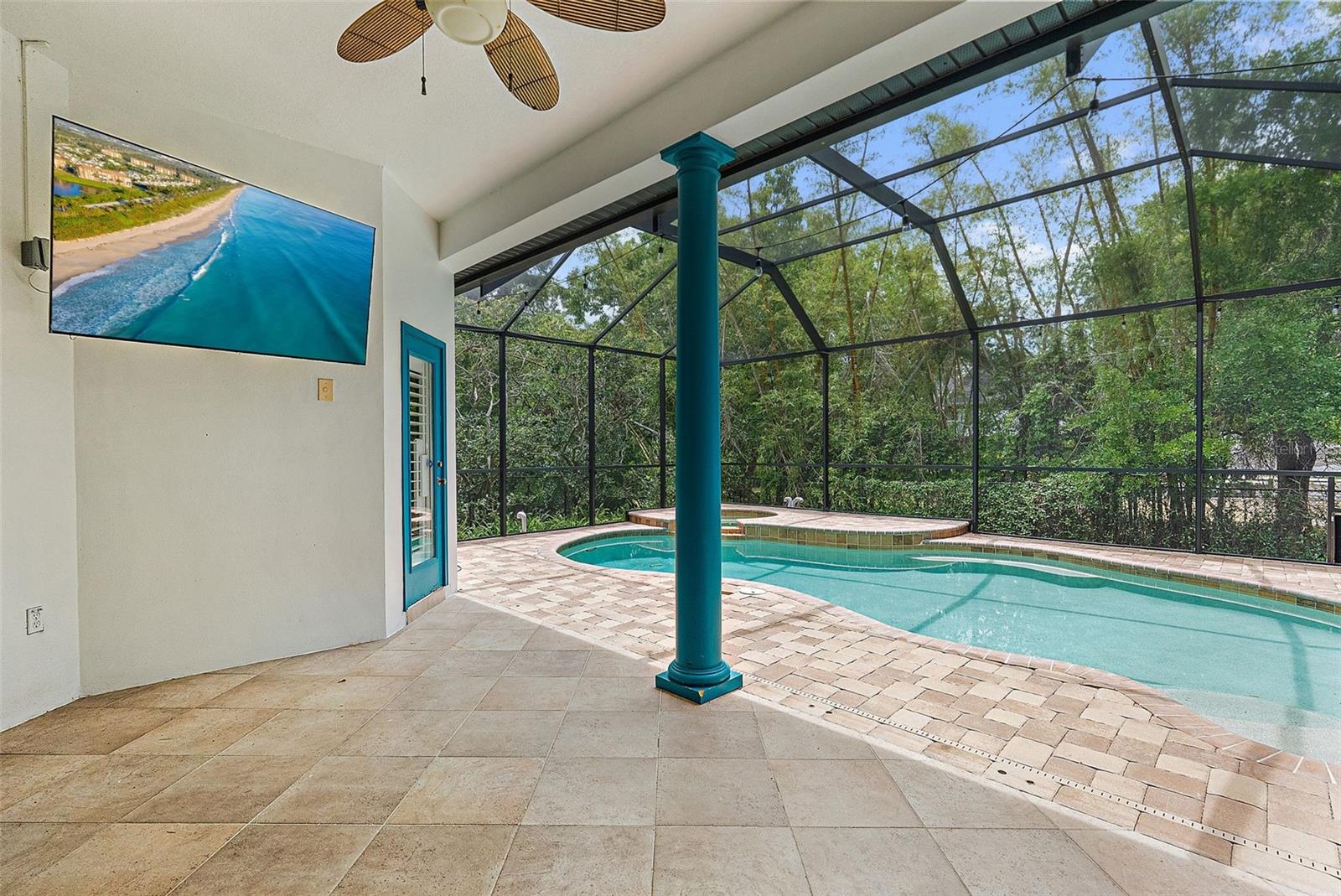 Image 39 of 53 For 7314 Hunt Club Lane