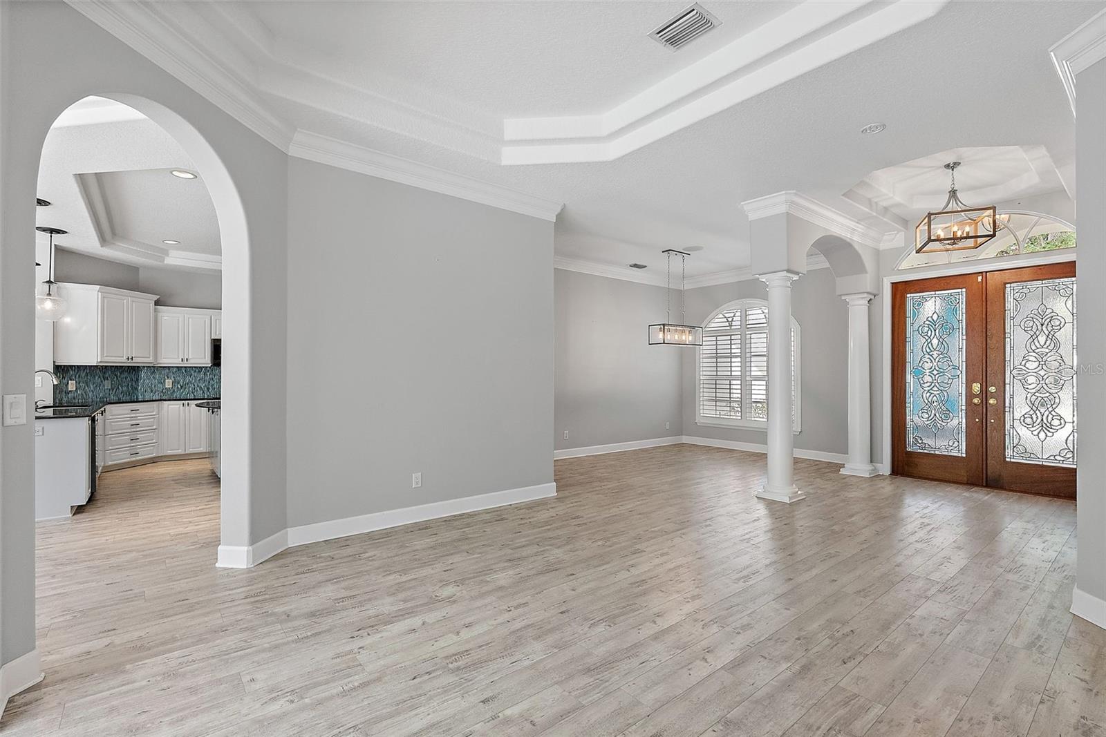 Image 7 of 53 For 7314 Hunt Club Lane