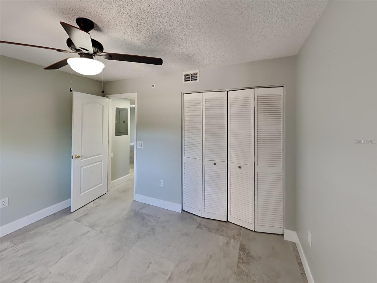 Image 11 of 16 For 6505 Stone River Road 104