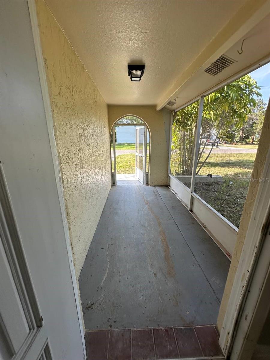 Image 16 of 54 For 8326 Lafitte Drive