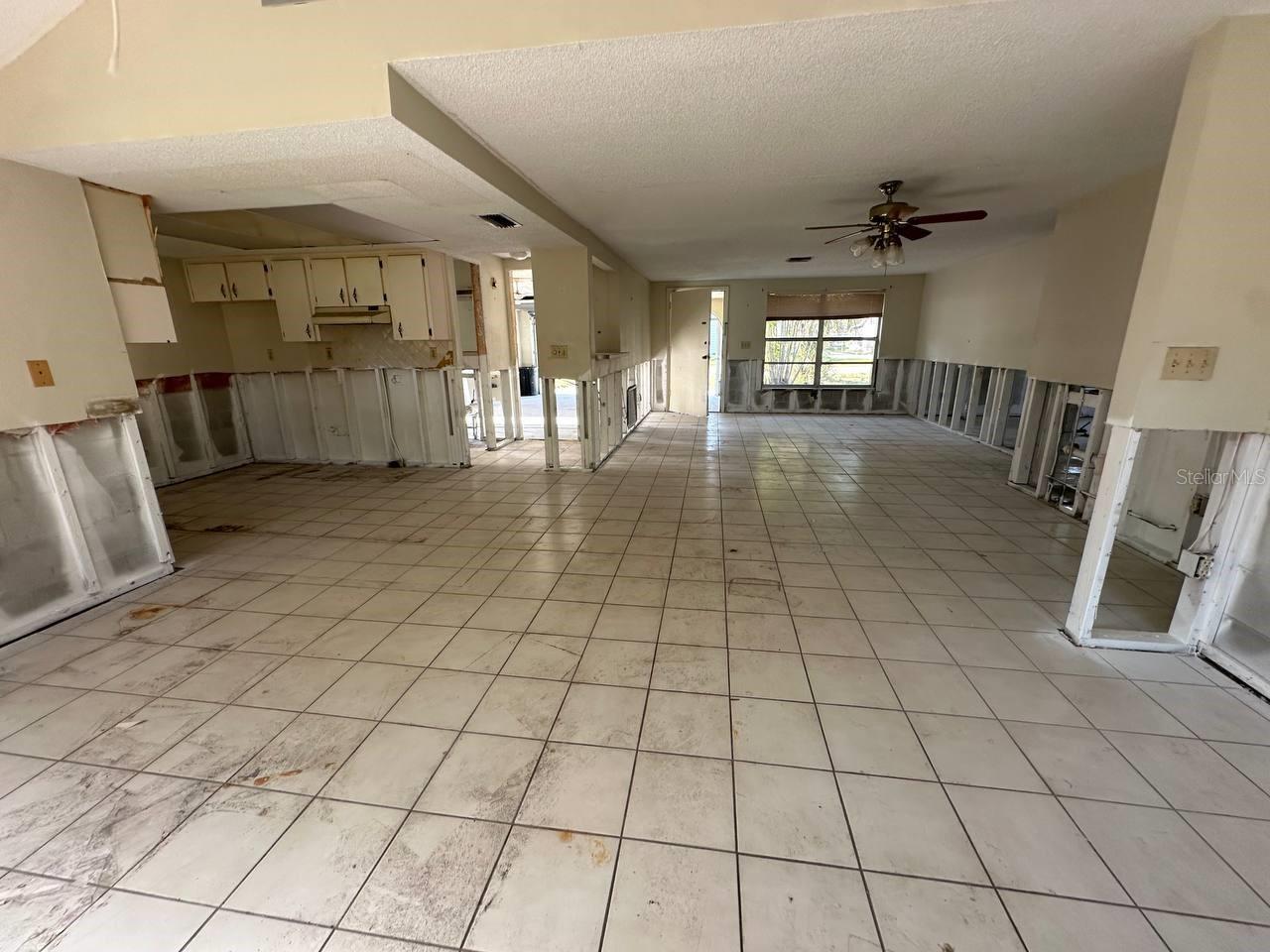 Image 36 of 54 For 8326 Lafitte Drive