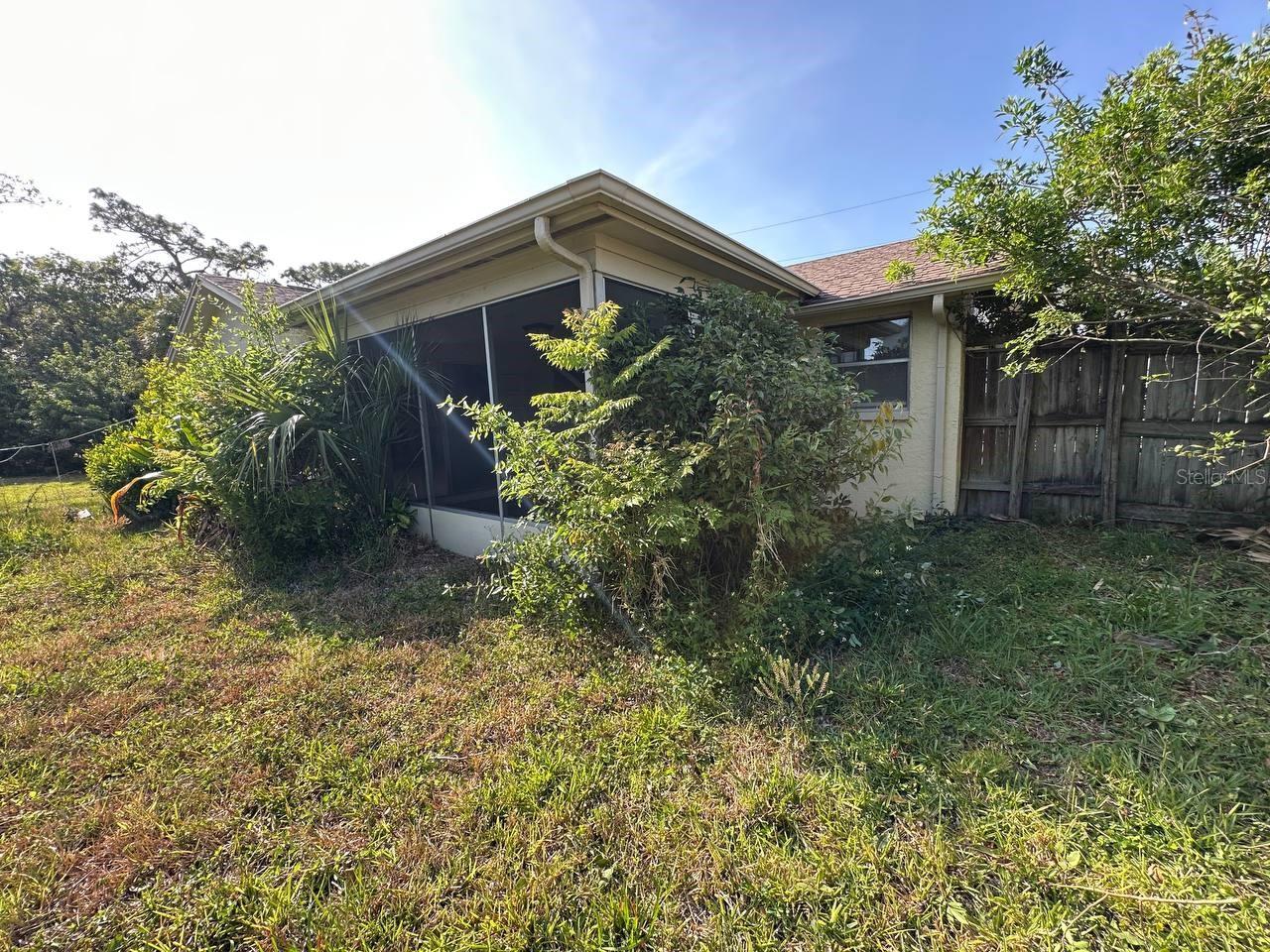 Image 40 of 54 For 8326 Lafitte Drive