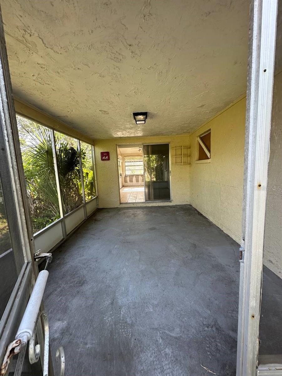Image 5 of 54 For 8326 Lafitte Drive
