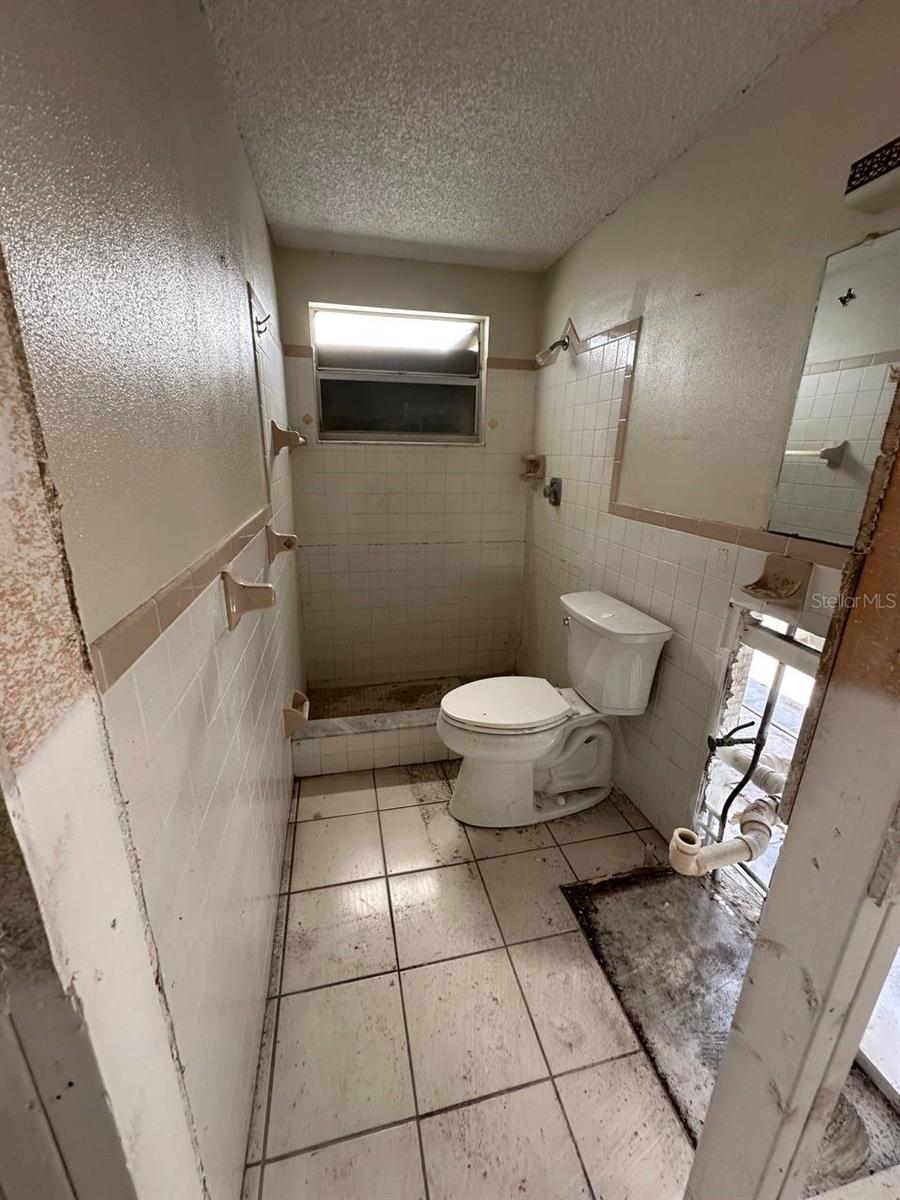 Image 8 of 54 For 8326 Lafitte Drive