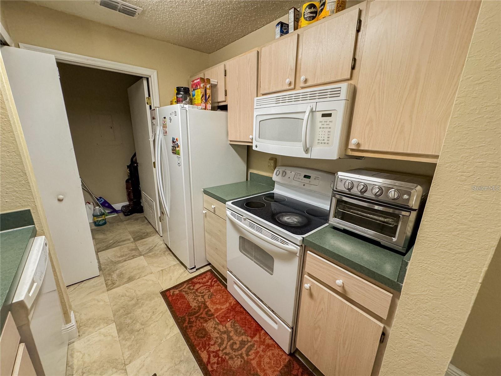 Image 5 of 13 For 3705 27th Street 214