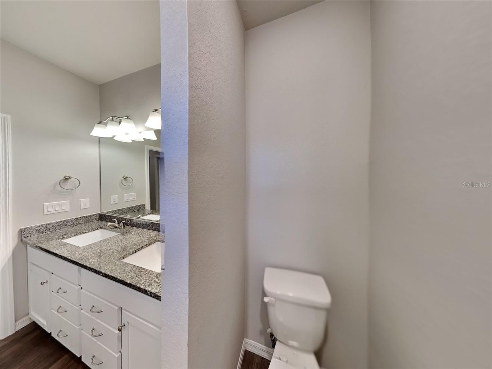 Image 10 of 23 For 14324 Aldridge Avenue