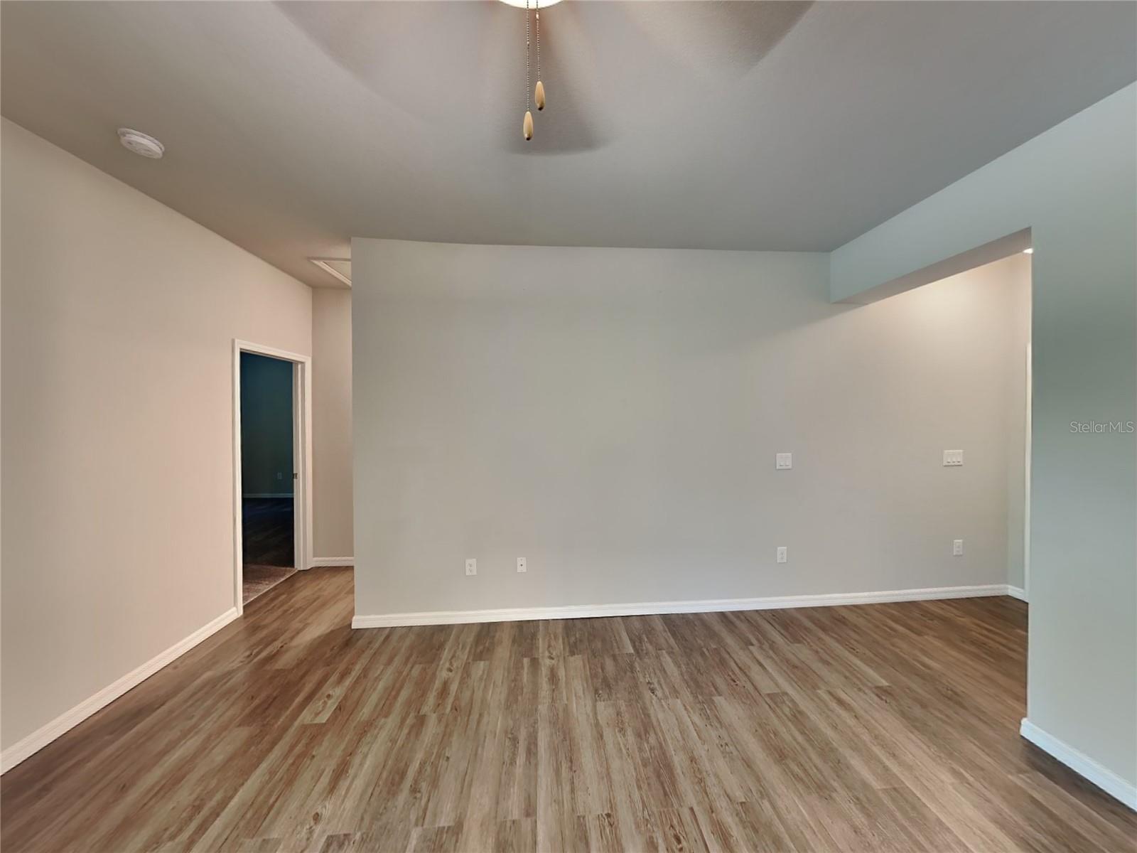 Image 2 of 23 For 14324 Aldridge Avenue