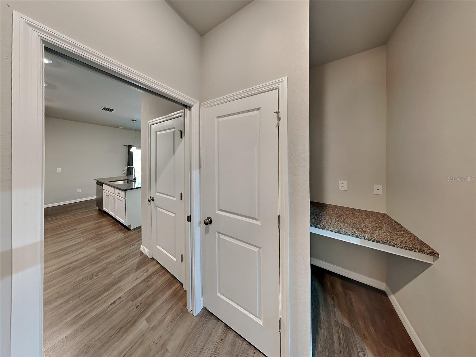 Image 20 of 23 For 14324 Aldridge Avenue