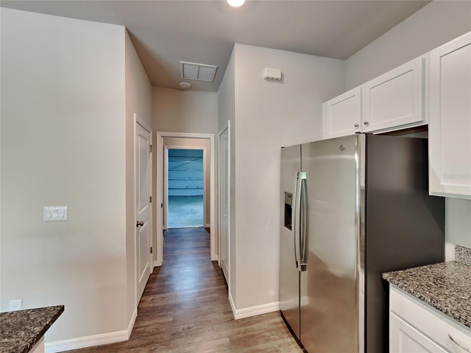 Image 6 of 23 For 14324 Aldridge Avenue