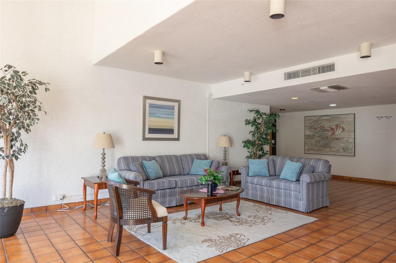 Image 31 of 31 For 2595 Countryside Boulevard 8205