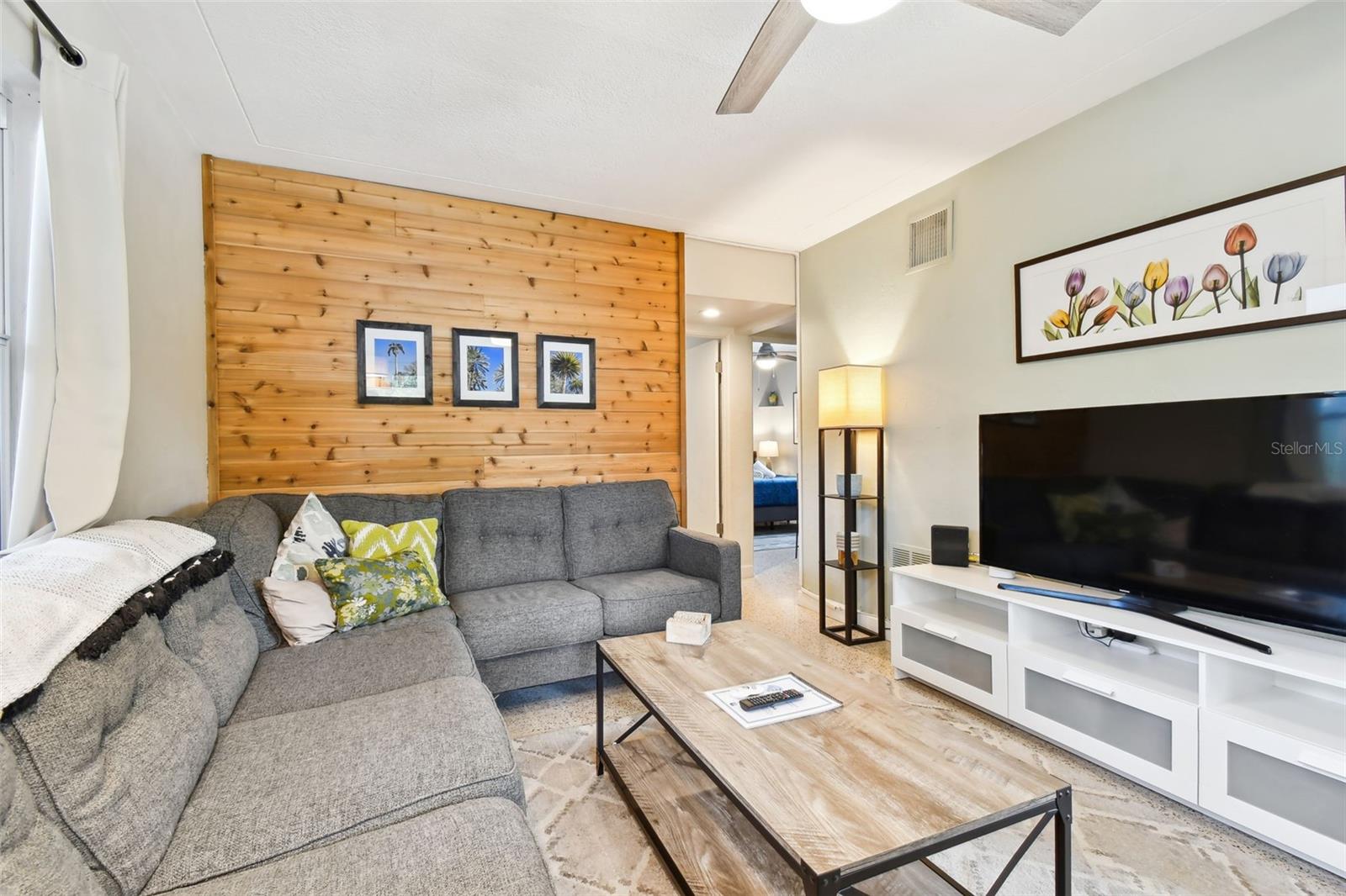 Image 10 of 62 For 3626 17th Street N