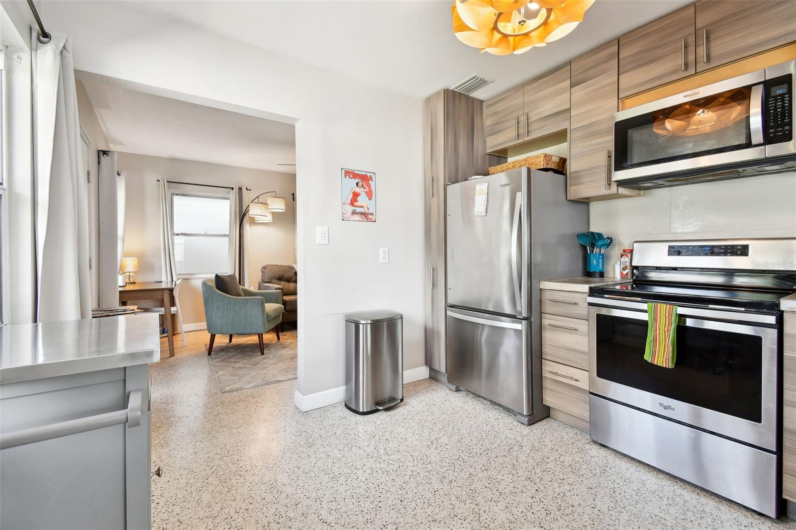 Image 15 of 62 For 3626 17th Street N